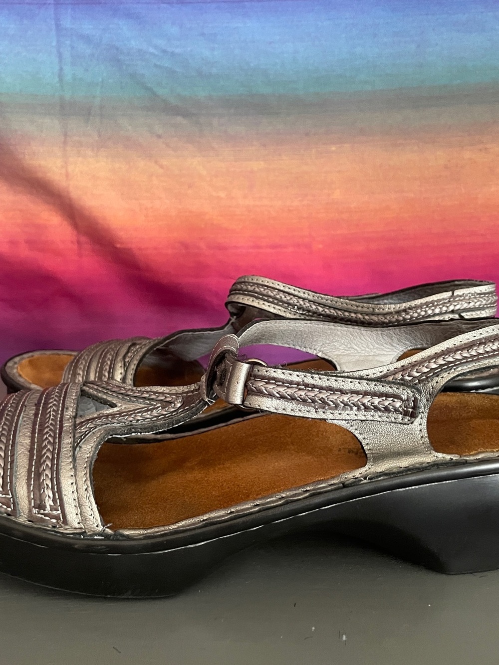 Naot Nara Silver Pewter Leather Comfort Sandals Hook Loop EU 41 US 10-10.5 - Picture 14 of 14